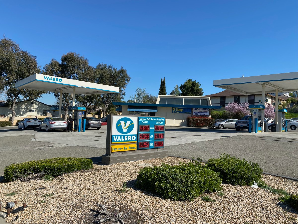 Antioch, CA Station in&nbsp;Escrow